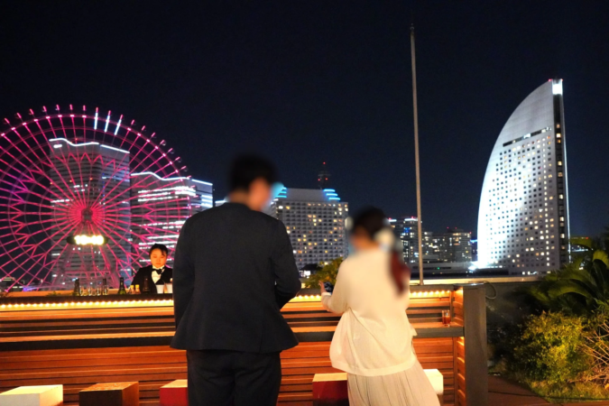 ルーフトップの夜景